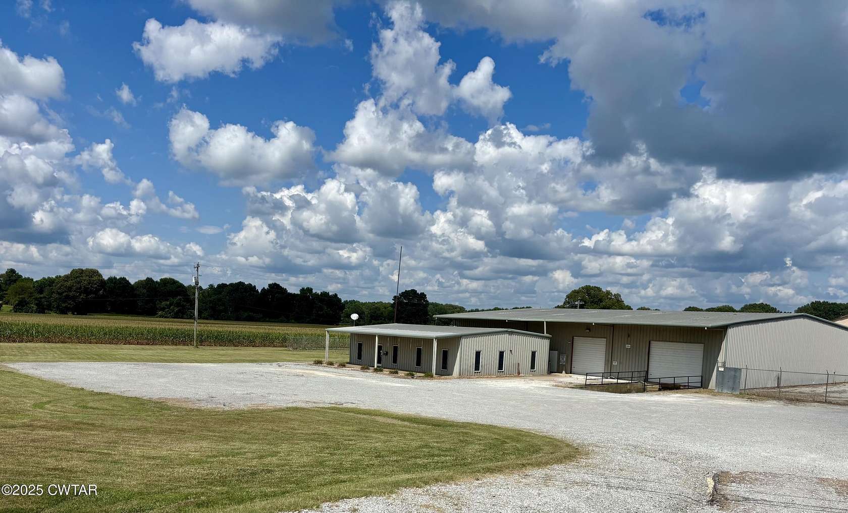 6 Acres of Improved Commercial Land for Sale in Alamo, Tennessee