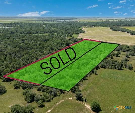 6 Acres of Land for Sale in El Campo, Texas