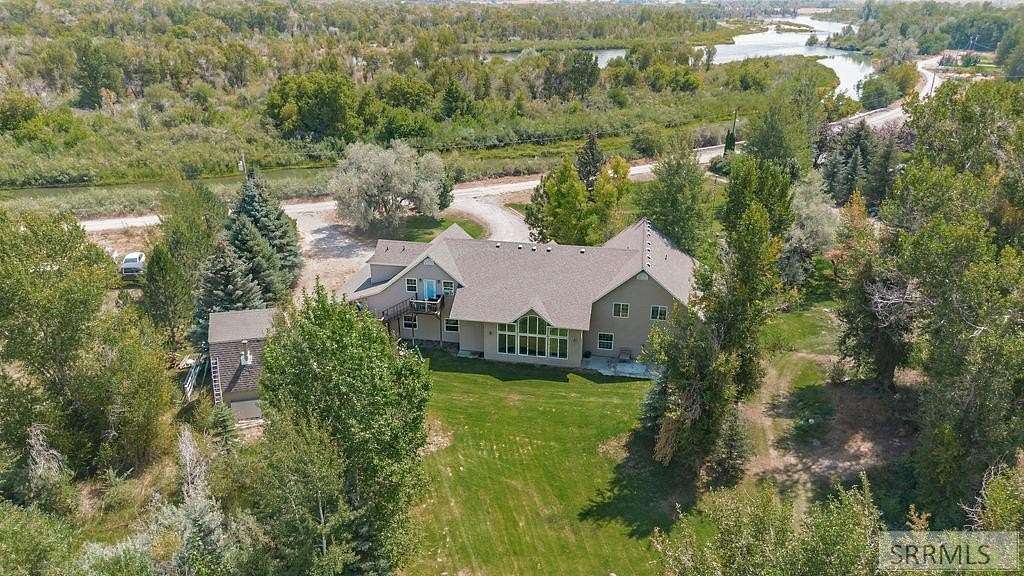 6.48 Acres of Residential Land with Home for Sale in Blackfoot, Idaho