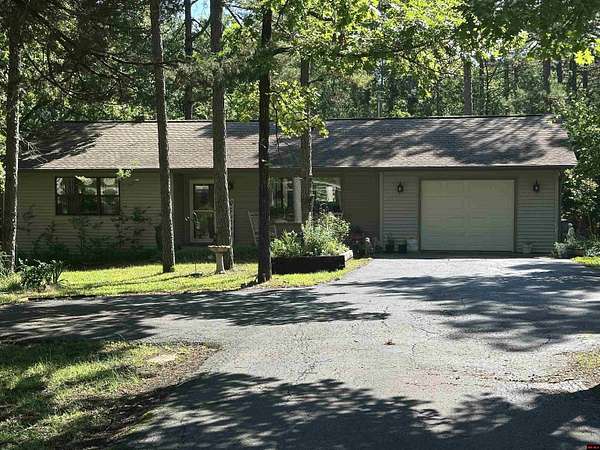 1.5 Acres of Land with Home for Sale in Jordan, Arkansas