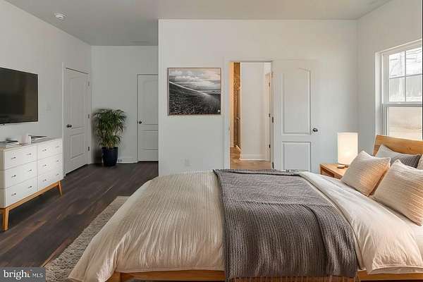 3.1 Acres of Residential Land with Home for Sale in Glenmoore, Pennsylvania