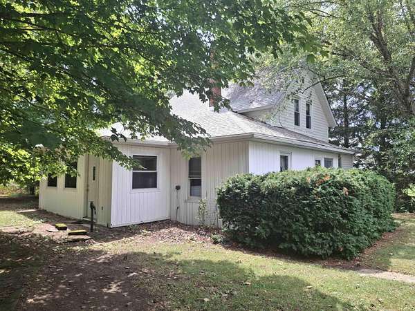 3 Acres of Residential Land with Home for Auction in Huntington, Indiana