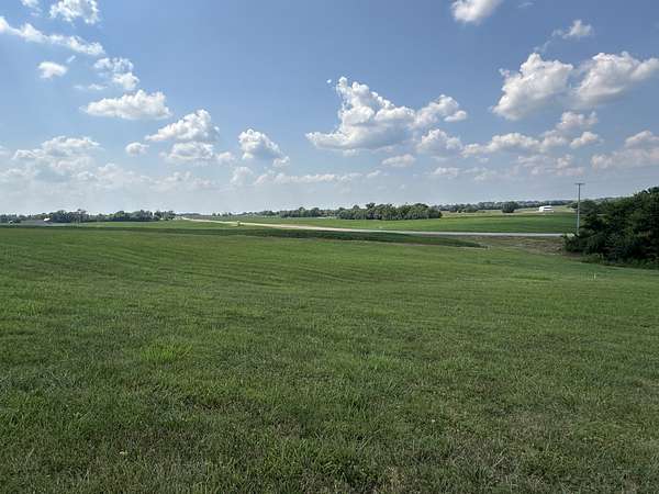 1 Acre of Commercial Land for Sale in Cedar Hill, Tennessee