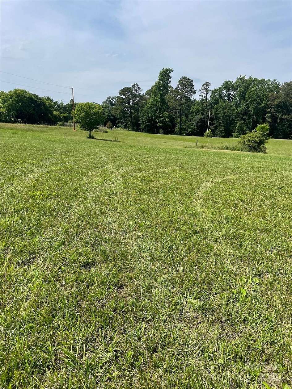 0.86 Acres of Residential Land for Sale in Hamptonville, North Carolina