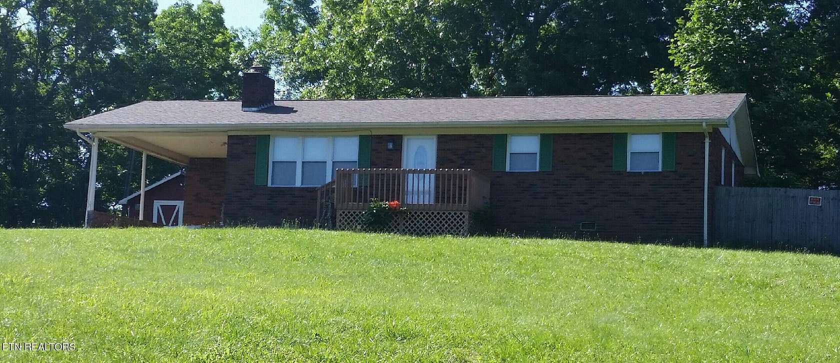 2.1 Acres of Residential Land with Home for Sale in Cumberland Gap, Tennessee