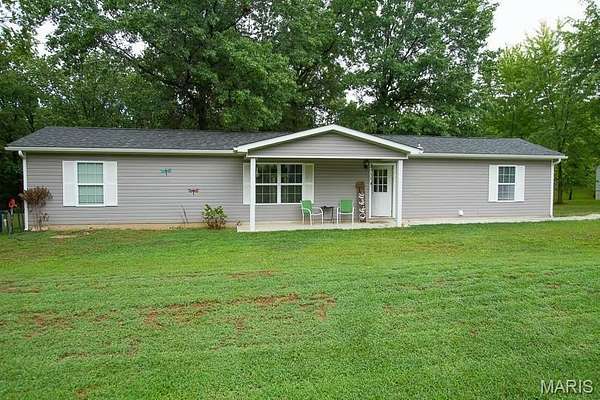 1.53 Acres of Residential Land with Home for Sale in Troy, Missouri