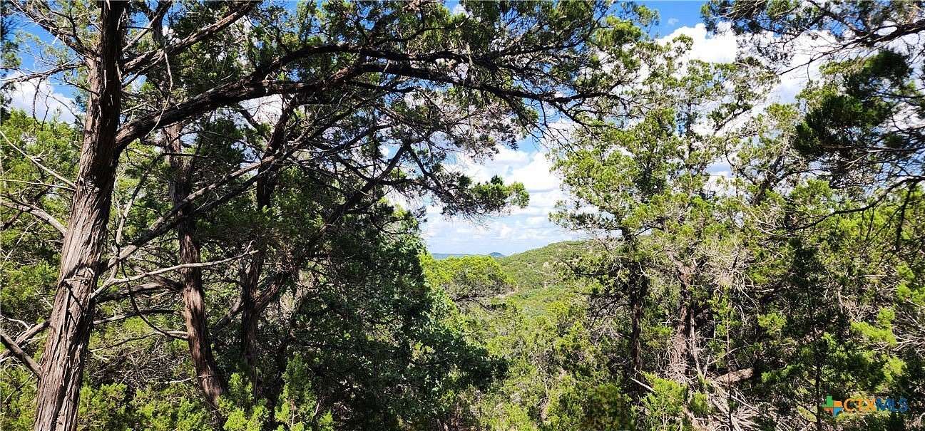 5.32 Acres of Residential Land for Sale in Pipe Creek, Texas