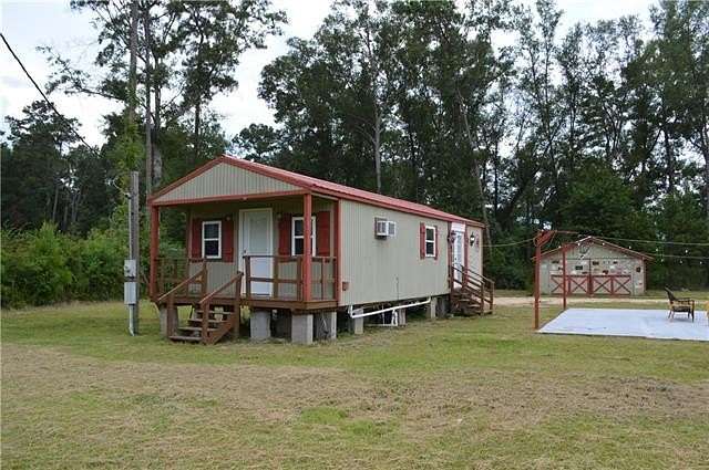 1.58 Acres of Residential Land with Home for Sale in Hammond, Louisiana