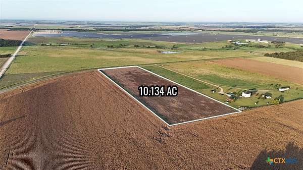 10.1 Acres of Land for Sale in Rogers, Texas
