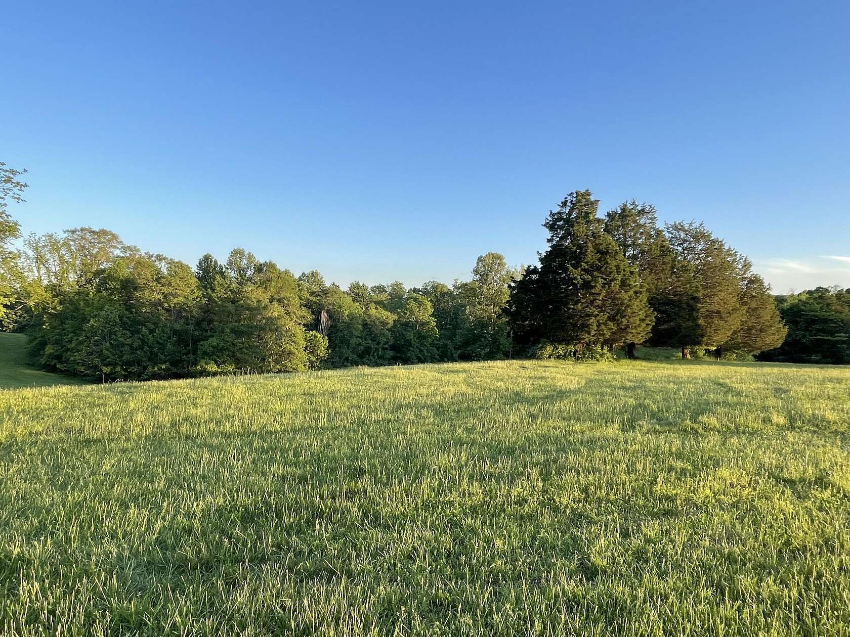 2.5 Acres of Land for Sale in Russell Springs, Kentucky
