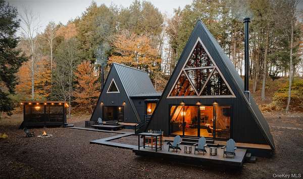 5 Acres of Residential Land with Home for Sale in Swan Lake, New York