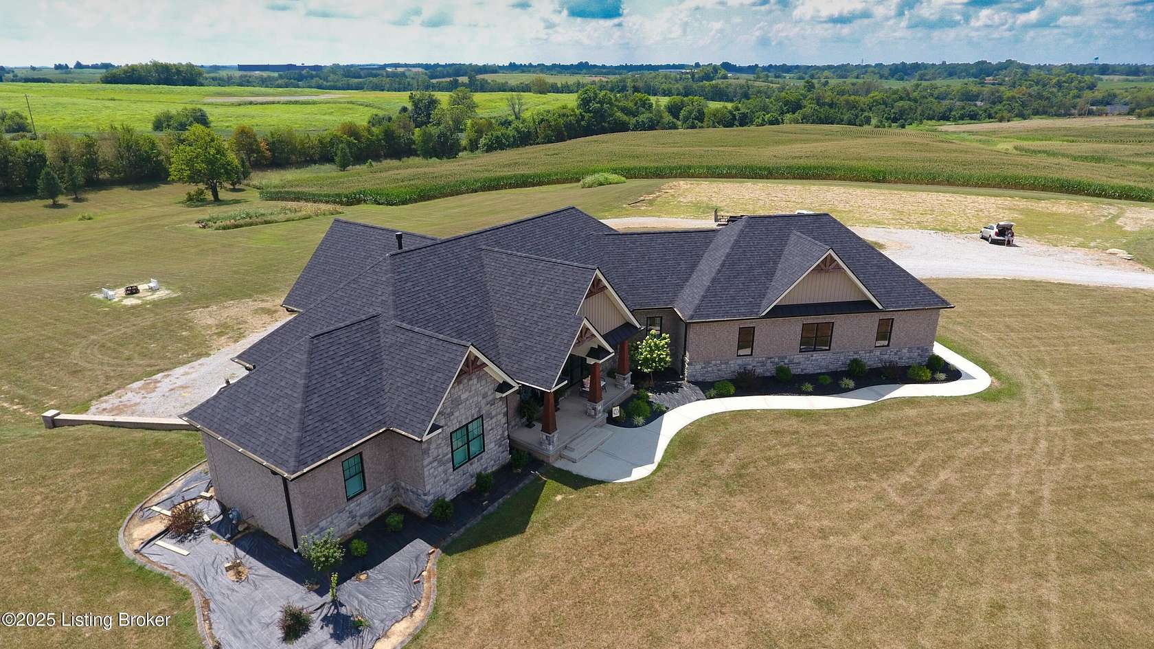 12.5 Acres of Land with Home for Sale in Springfield, Kentucky