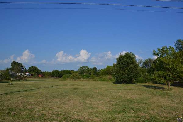 8.55 Acres of Land for Sale in Osage City, Kansas