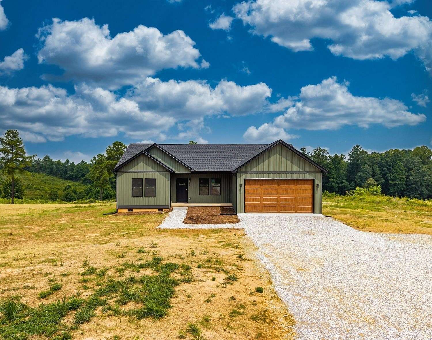 1.52 Acres of Residential Land with Home for Sale in Amherst, Virginia