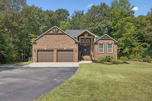 11.7 Acres of Land with Home for Sale in Ashland City, Tennessee