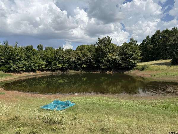 5 Acres of Residential Land for Sale in Jacksonville, Texas