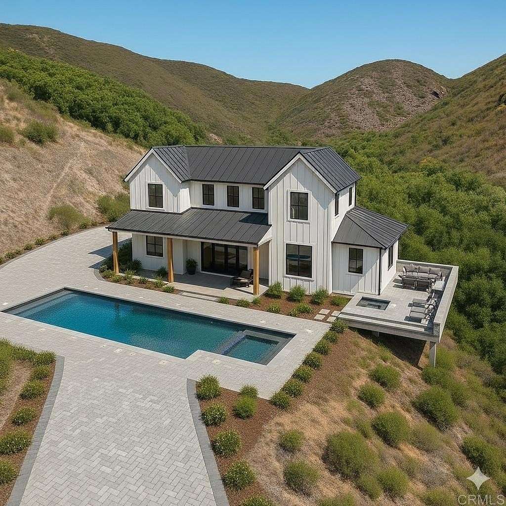 9.78 Acres of Land for Sale in Temecula, California