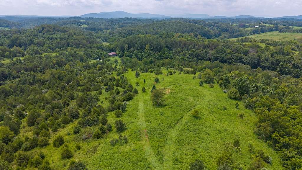 53 Acres of Land for Sale in Vinton, Virginia