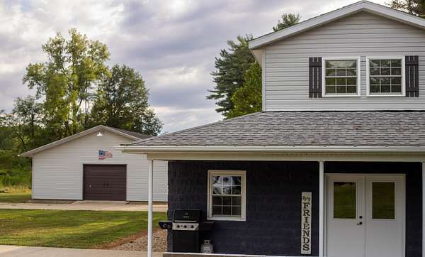 7 Acres of Residential Land with Home for Sale in Norwich, Ohio