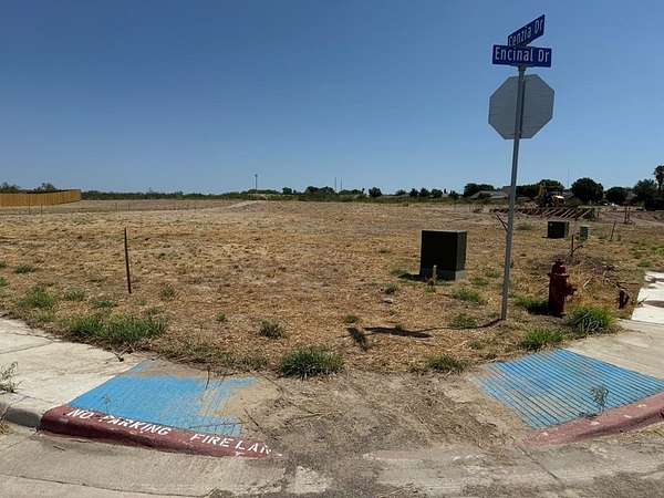 0.24 Acres of Residential Land for Sale in Eagle Pass, Texas