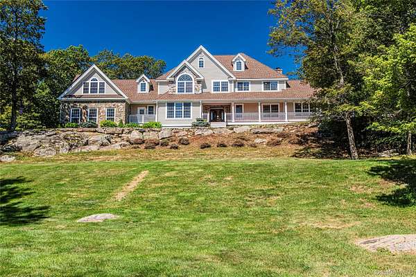 2.12 Acres of Residential Land with Home for Sale in Hopewell Junction, New York