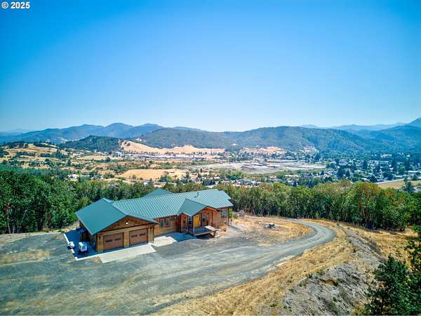 42.5 Acres of Improved Mixed-Use Land for Sale in Riddle, Oregon