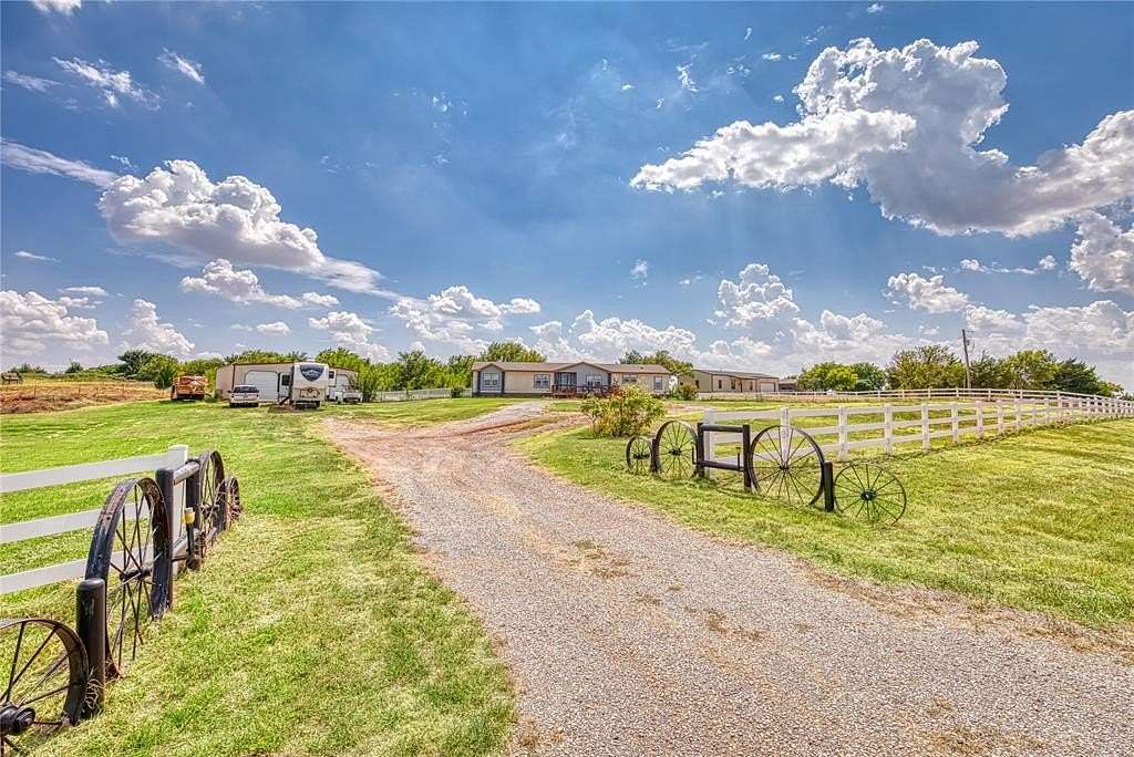 2.5 Acres of Residential Land with Home for Sale in Butler, Oklahoma