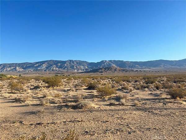9 Acres of Residential Land for Sale in Lucerne Valley, California