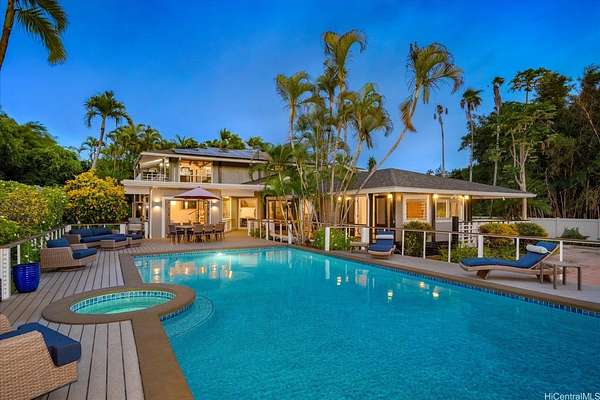 2.1 Acres of Residential Land with Home for Sale in Waialua, Hawaii