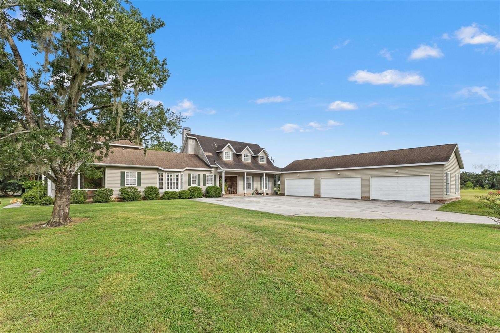 19.7 Acres of Land with Home for Sale in Brooksville, Florida