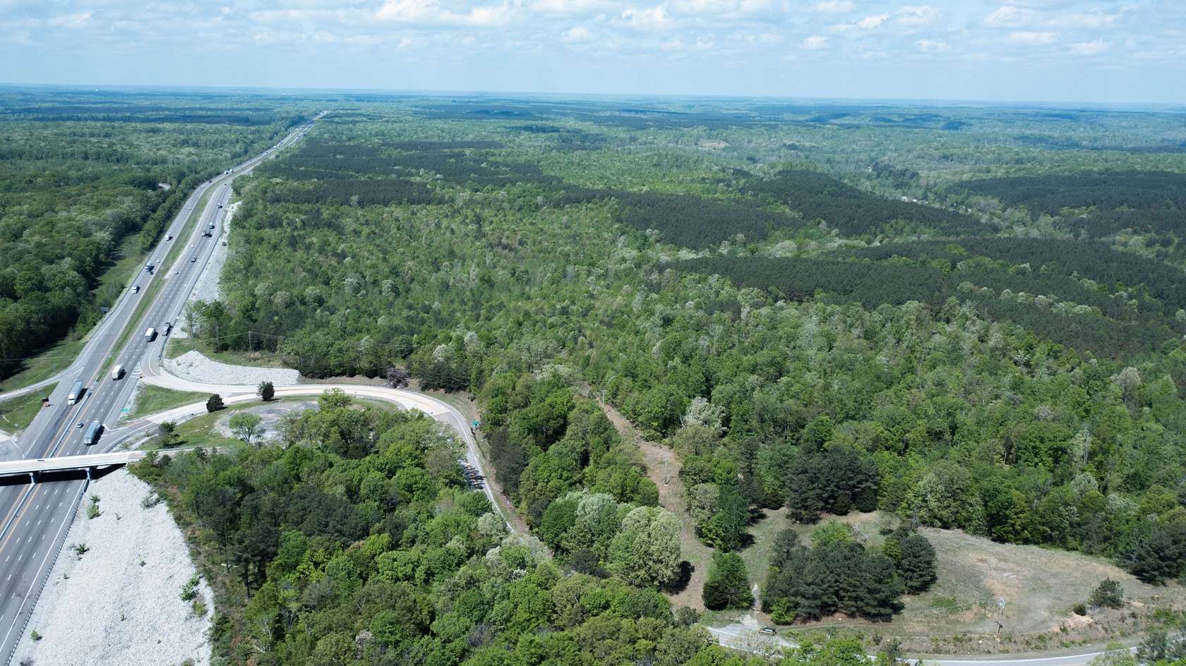 22 Acres of Land for Sale in Holladay, Tennessee