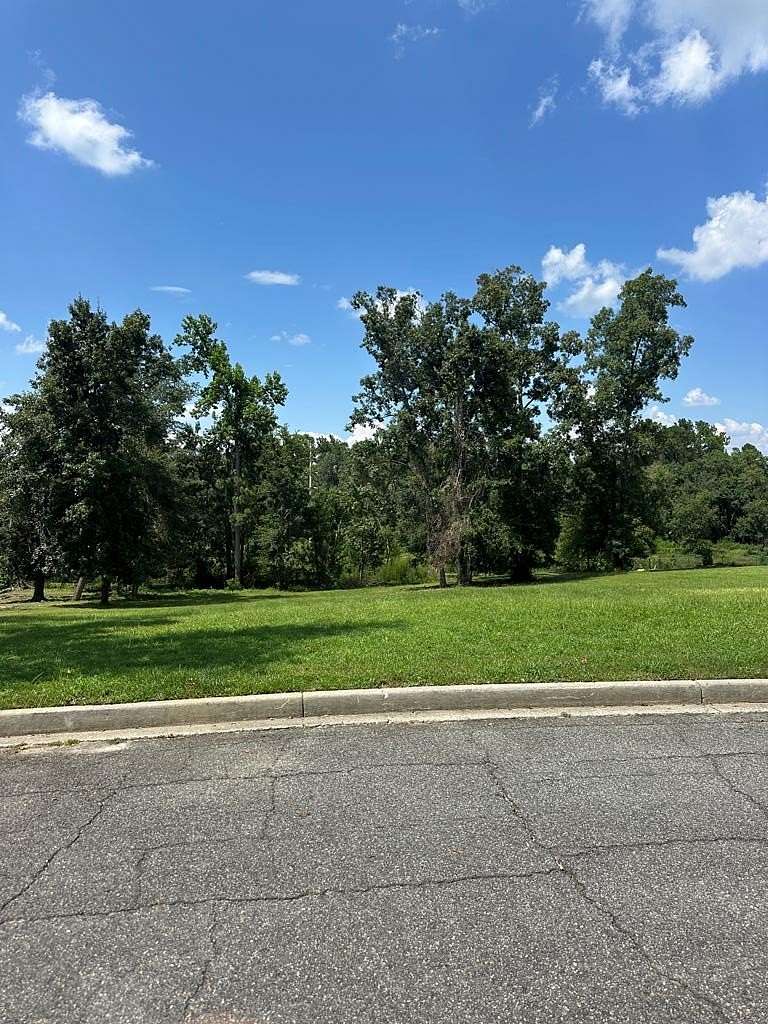 0.57 Acres of Residential Land for Sale in Valdosta, Georgia