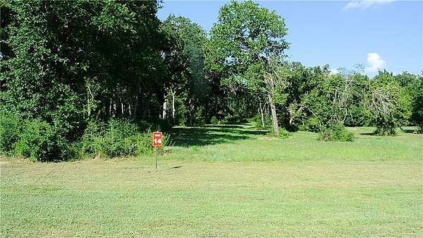 5.5 Acres of Residential Land for Sale in Franklin, Texas