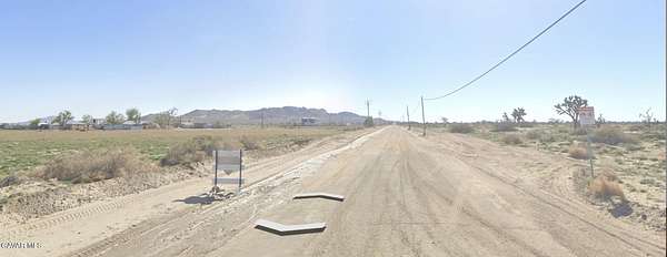 15 Acres of Land for Sale in Sun Village, California