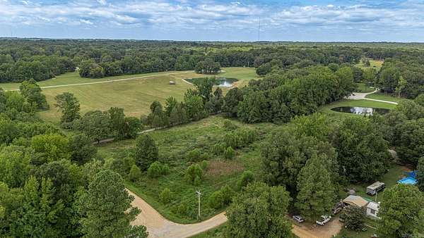 5 Acres of Residential Land for Sale in Jonesboro, Arkansas