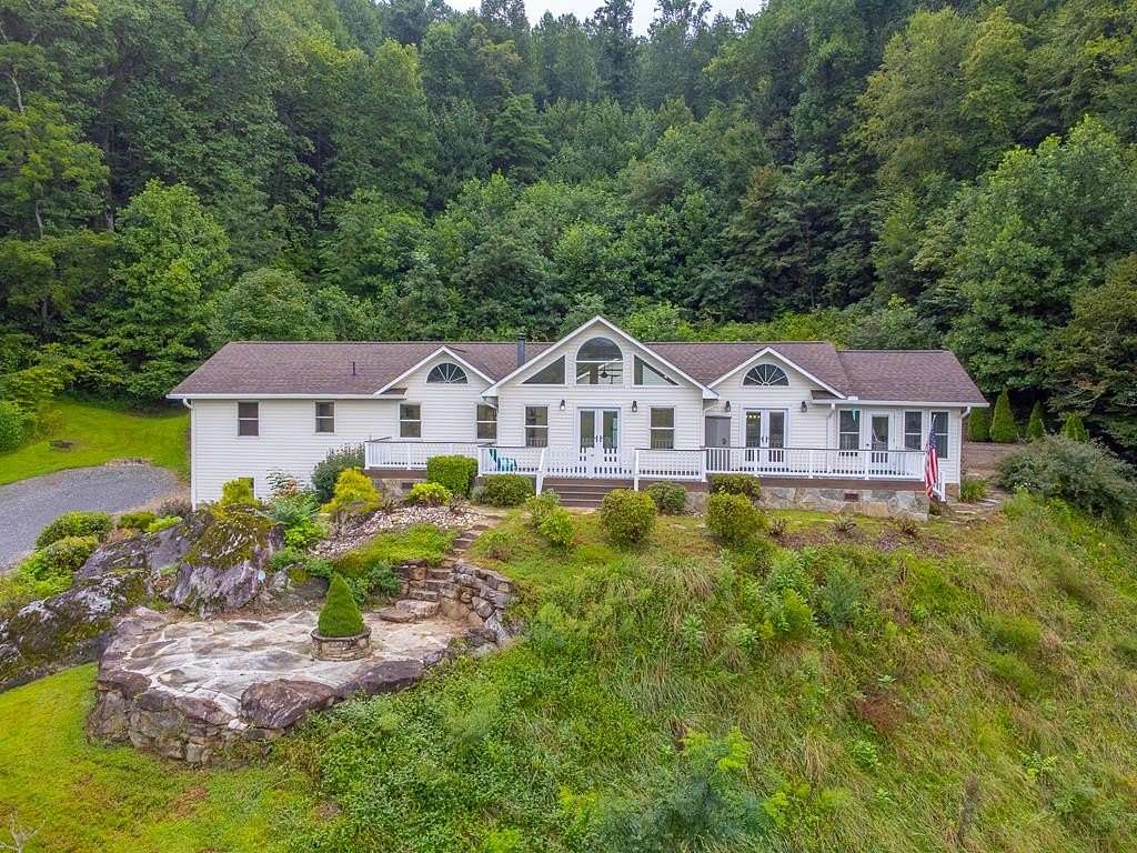 4 Acres of Residential Land with Home for Sale in Sylva, North Carolina