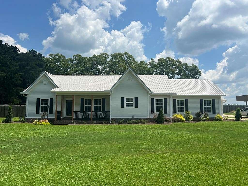 5.2 Acres of Land with Home for Sale in Dothan, Alabama