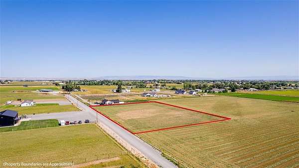 3 Acres of Residential Land for Sale in Powell, Wyoming