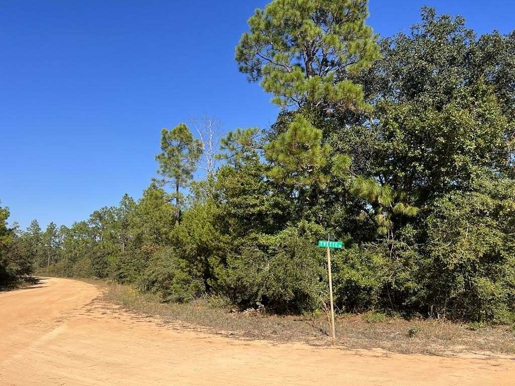 0.82 Acres of Residential Land for Sale in Alford, Florida