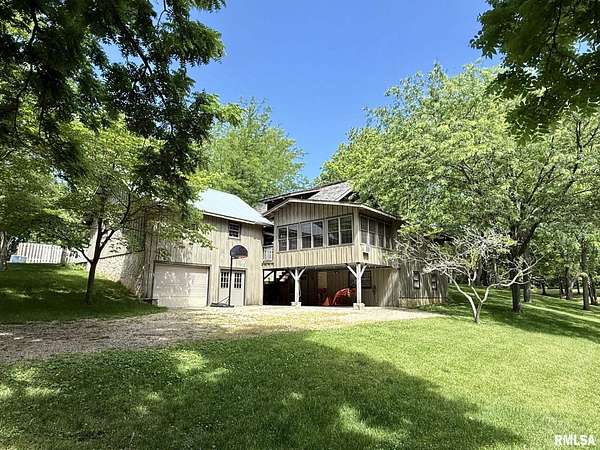 2.25 Acres of Land with Home for Sale in Petersburg, Illinois