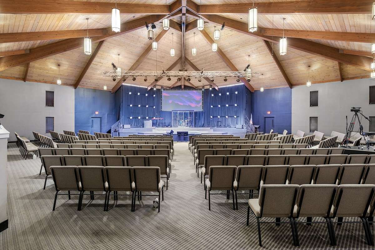 2.23 Acres of Improved Commercial Land for Sale in Lebanon, Tennessee