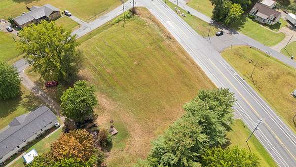 0.95 Acres of Commercial Land for Sale in White House, Tennessee