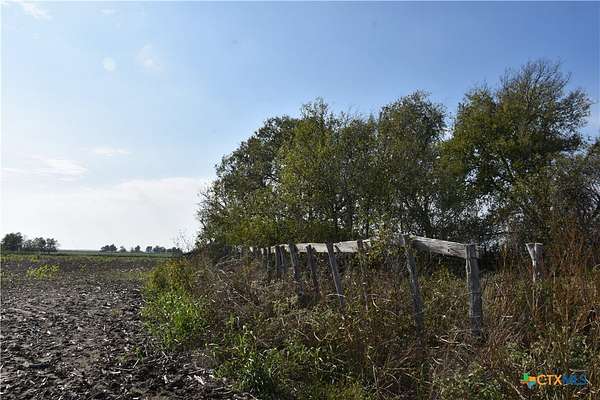 123 Acres of Land for Sale in Rosebud, Texas