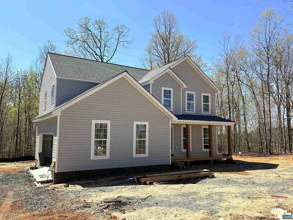 2.35 Acres of Land with Home for Sale in Palmyra, Virginia