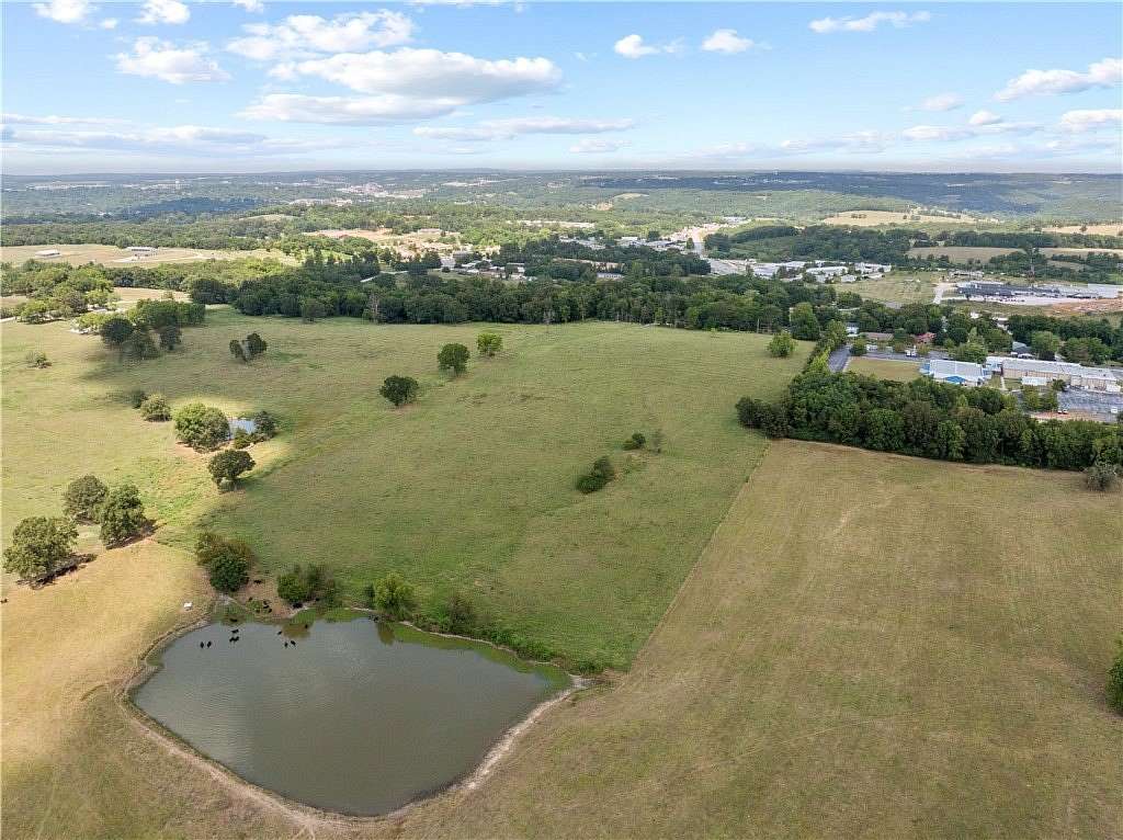 18 Acres of Land for Sale in Harrison, Arkansas