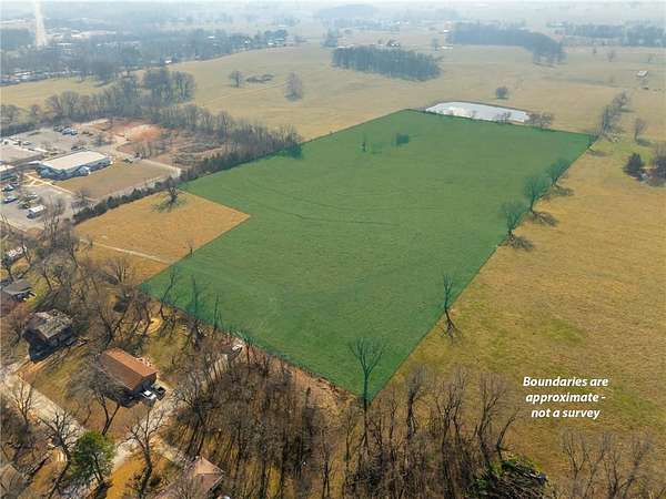 18 Acres of Land for Sale in Harrison, Arkansas