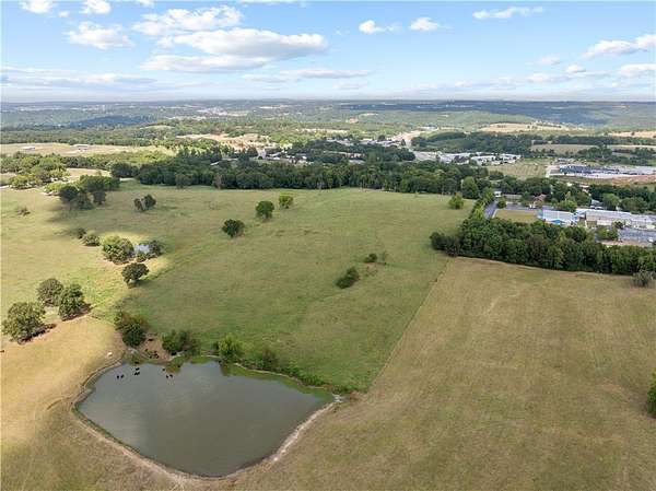 18 Acres of Land for Sale in Harrison, Arkansas