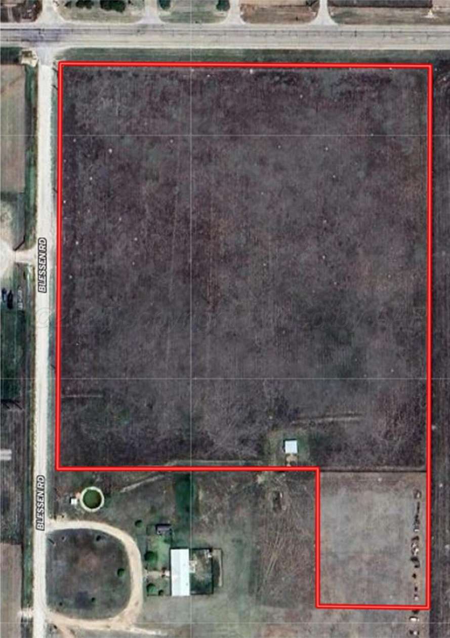 11 Acres of Land for Sale in Canyon, Texas