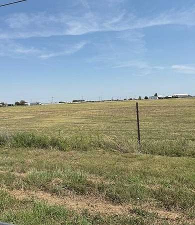 11 Acres of Land for Sale in Canyon, Texas