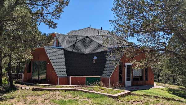 5 Acres of Residential Land with Home for Sale in Las Vegas, New Mexico